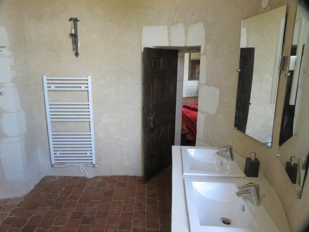 Le Chatelet Thilouze Δωμάτιο φωτογραφία